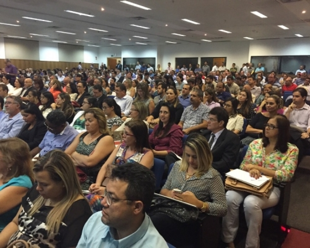Pauline Pereira participou do I Encontro entre os Gestores Municipais e o Tribunal de Contas