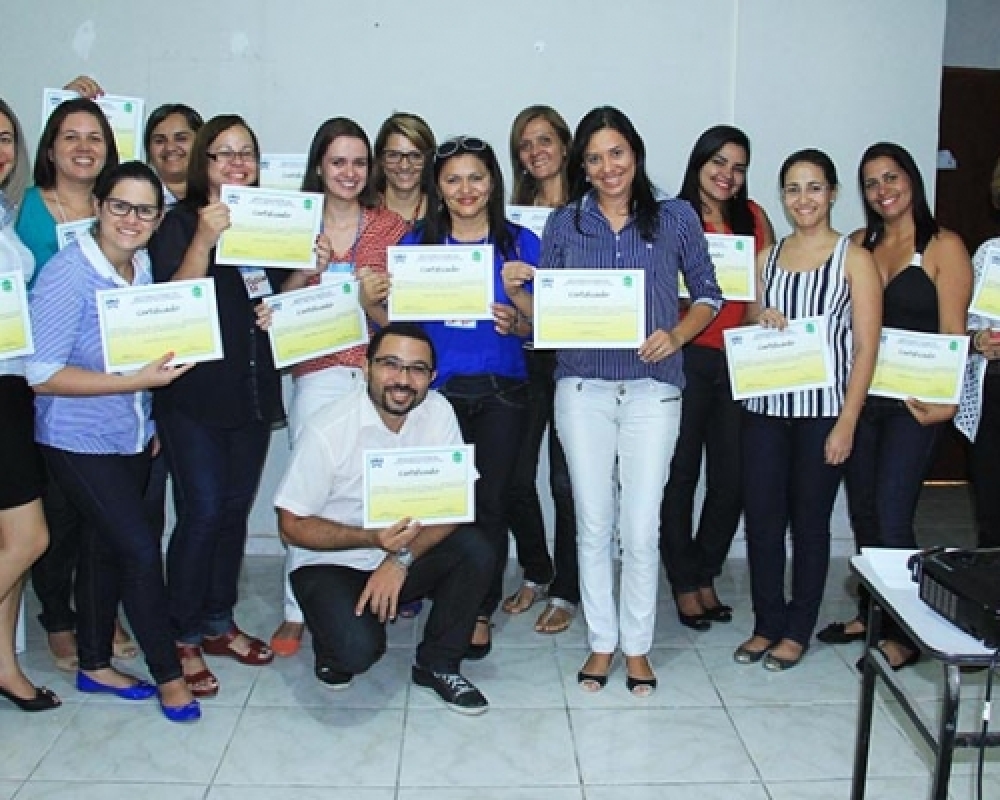 Técnicas de Campo Alegre participaram de Curso sobre as Condicionalidades do Programa Bolsa Família 