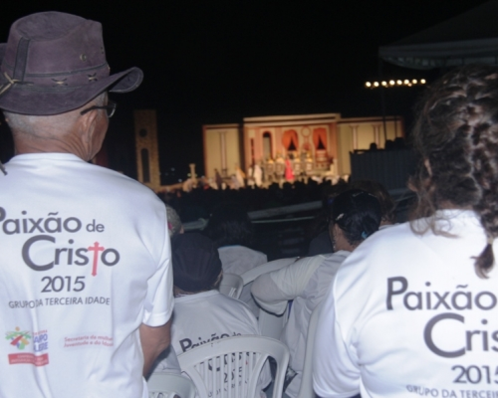 Grupo de Idosos de Campo Alegre participou do espetáculo da Paixão de Cristo em Junqueiro