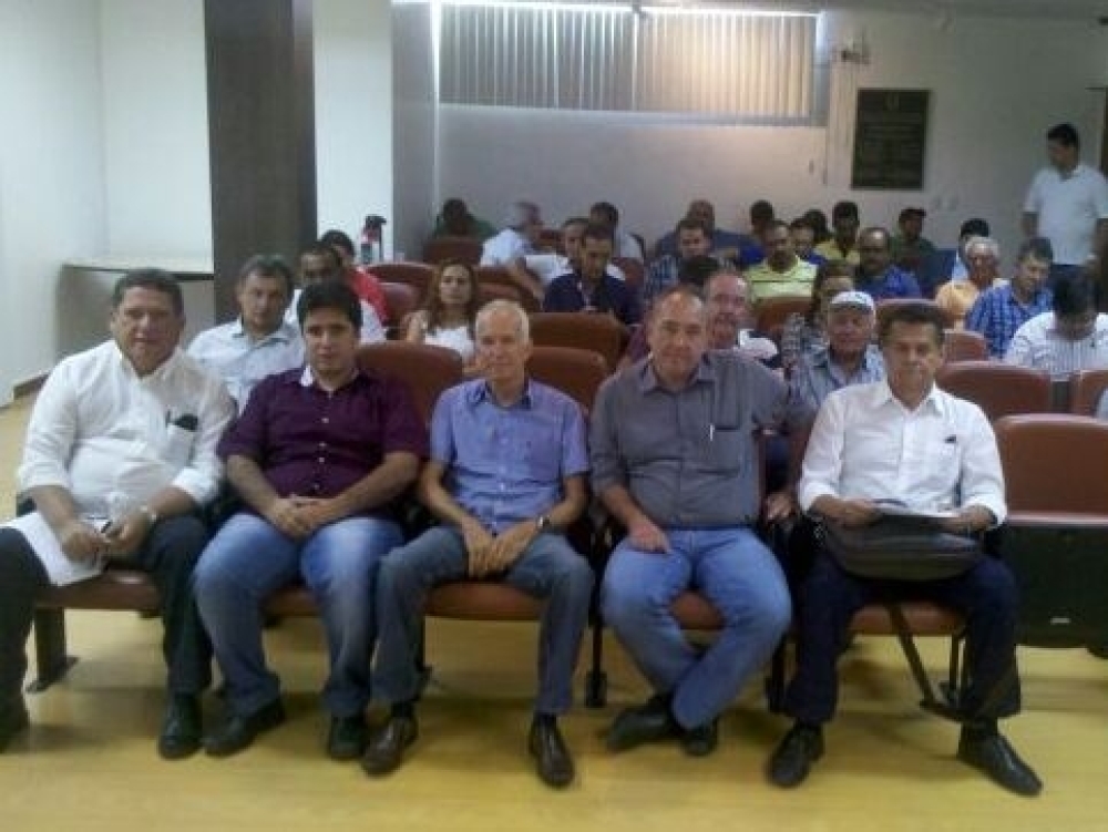Secretário de agricultura participou de reunião sobre dívida dos fornecedores de cana de açúcar