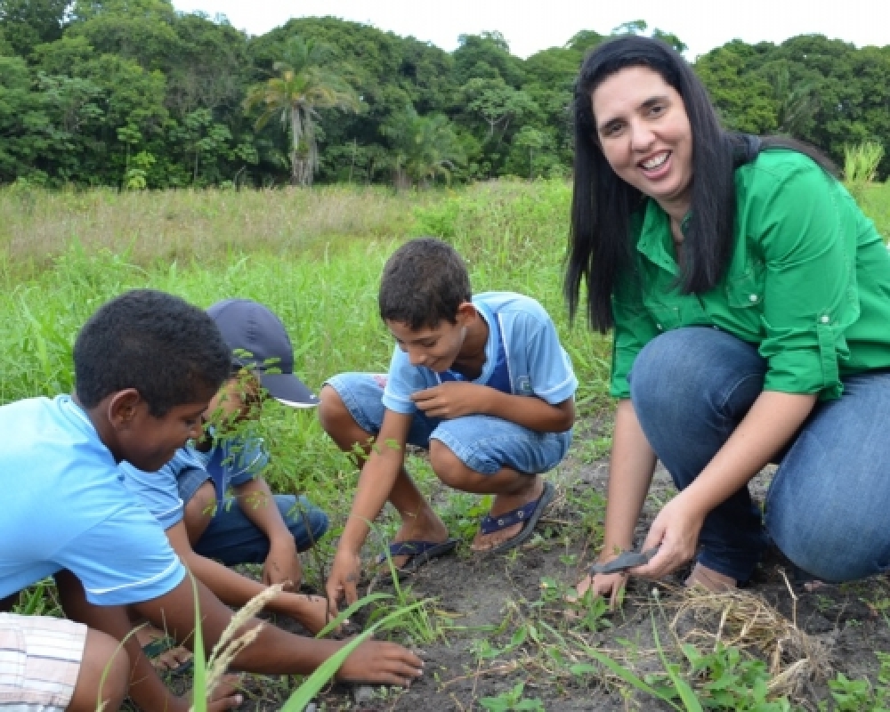 Lançamento do Projeto Soldadinho Verde e Plantio de árvores marcam o Dia do meio Ambiente