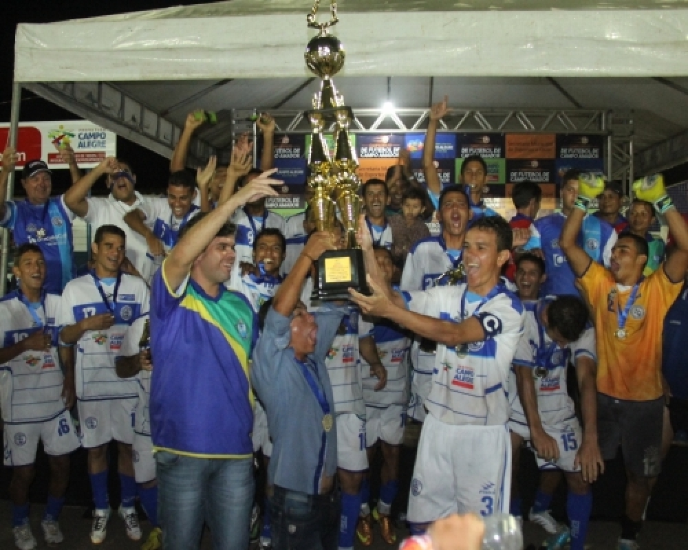 CSL vence a decisão contra o Real Esporte e conquista o Campeonato Municipal de Futebol 2015