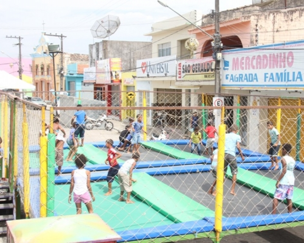 Prefeitura iniciou a I Colônia de Férias para alunos da Rede Municipal e Serviço de Convivência