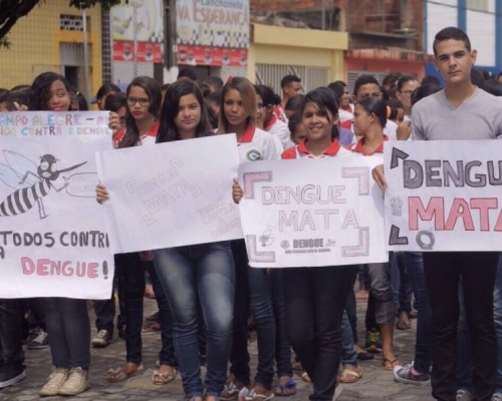Estudantes de Campo Alegre participaram de caminhada em adesão à campanha Zika Zero nas escolas