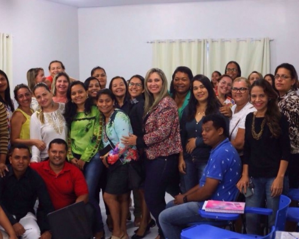 Secretaria de Educação discute ações para mobilização da Base Nacional Comum Curricular nas escolas