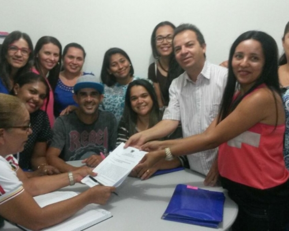 Unidades de Educação Infantil de Campo Alegre avançam na implantação dos Regimentos Escolares 