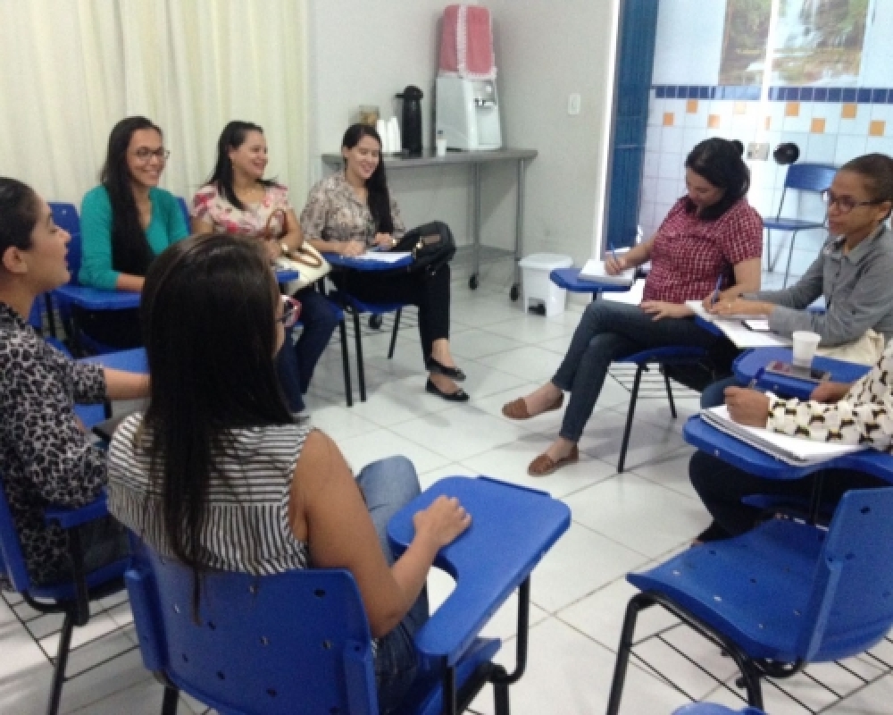 Secretaria de Assistência Social realiza apresentação do Programa Criança Feliz para as Secretarias 