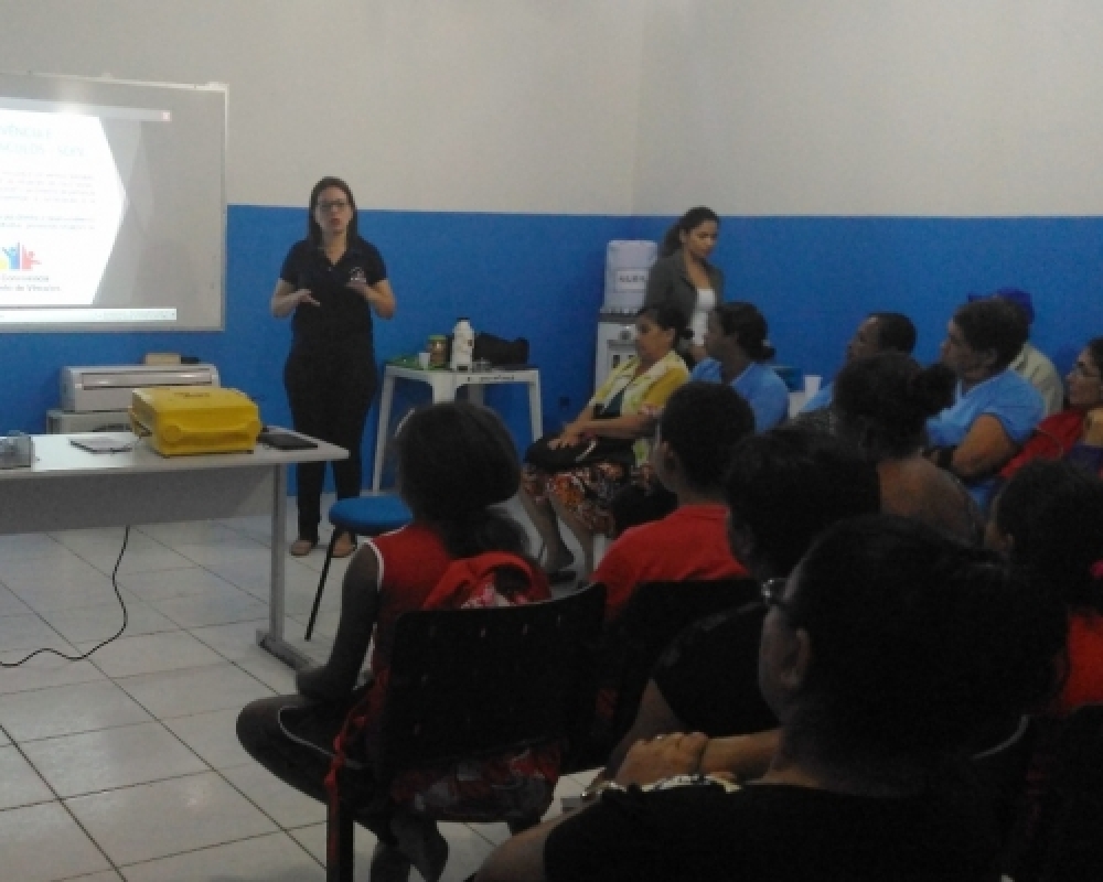 CRAS de Luziápolis apresentou os serviços da assistência social para alunos do EJA