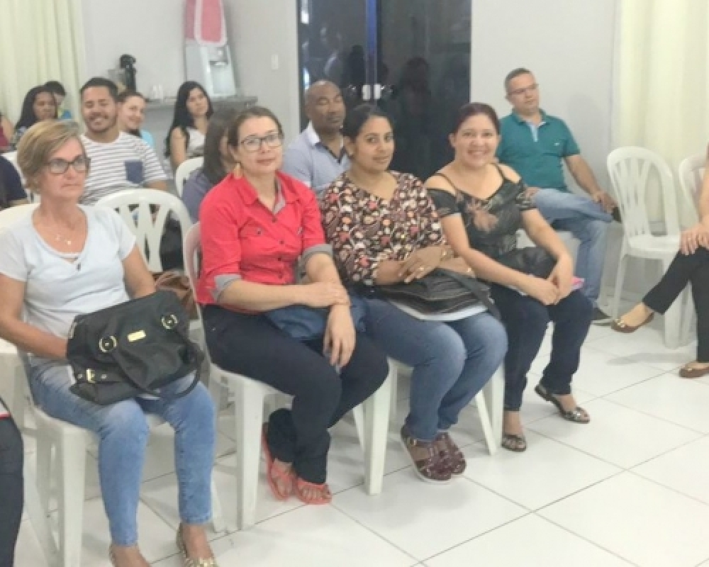 SEMED realiza momento presencial do módulo competências básicas do programa formação pela escola