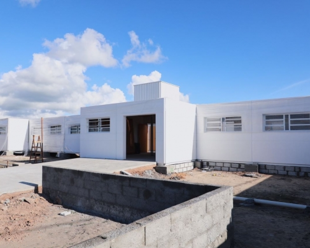 Autoridades visitam as obras do Centro Integrado de Segurança Pública de Campo Alegre 