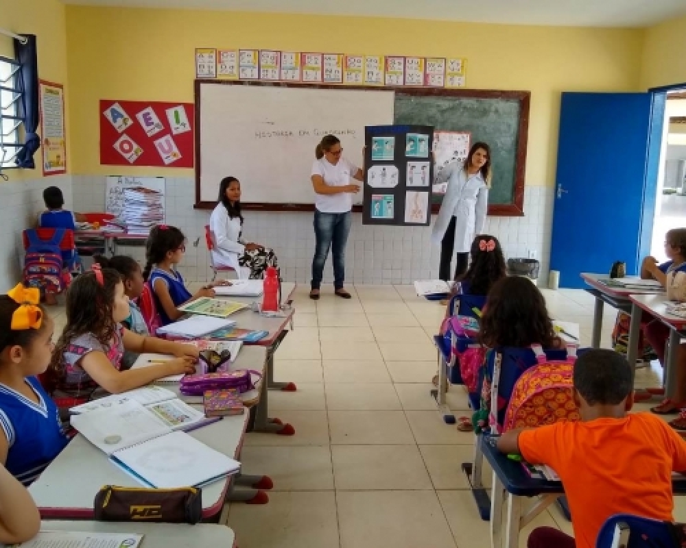 Secretaria de Saúde realiza o Projeto Postura Saudável na Escola com alunos da Rede Municipal