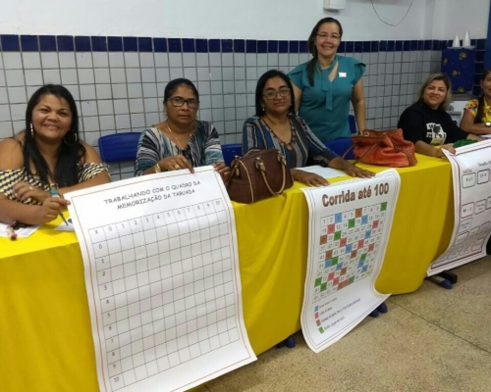 Secretaria de Educação oferta formação para professores dos 1º aos 4º anos da Rede Municipal