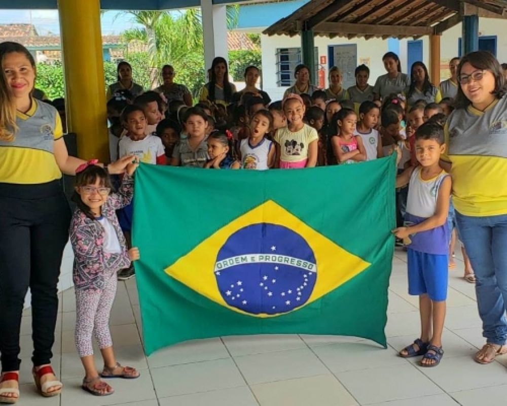 Instituições da Rede Municipal de Ensino realizam atividades em homenagem a Semana da pátria