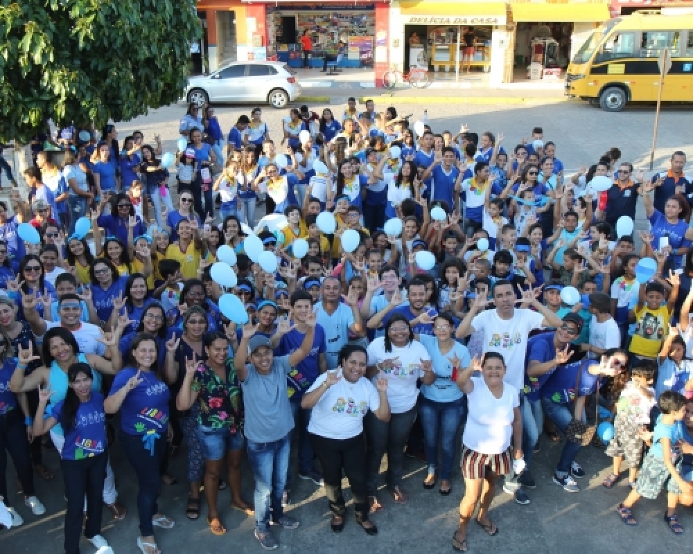 Caminhada marca o encerramento das comemorações da Campanha Setembro Azul