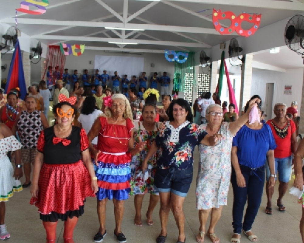 Idosos de Campo Alegre participam de mais uma edição do Bloco da Terceira Idade