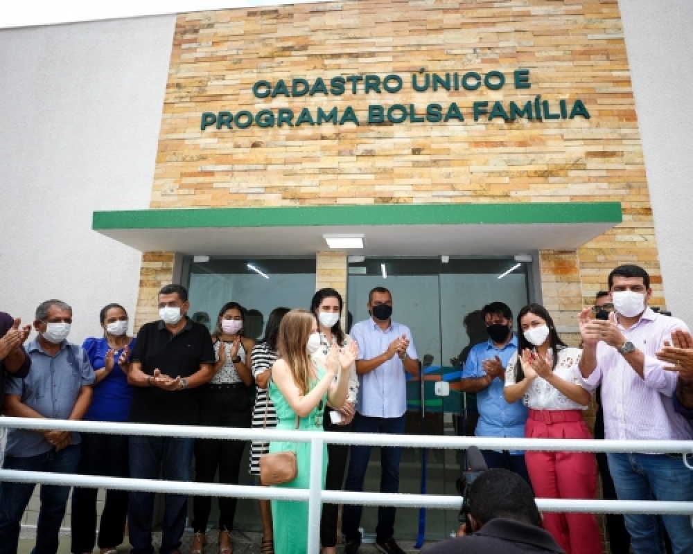 Prefeitura inaugurou a nova sede da Secretaria de Assistencial Social e do Cadastro Único 
