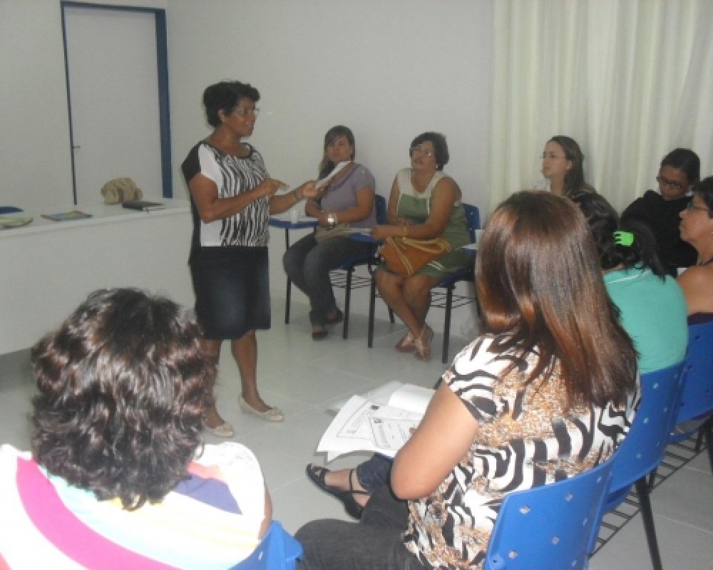 SEMED promove 1º encontro com professores de sala de leitura e biblioteca escolar