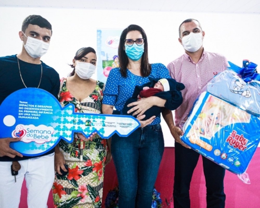 Entrega da chave ao Bebê prefeito marcou o encerramento das atividades da VII Semana do Bebê