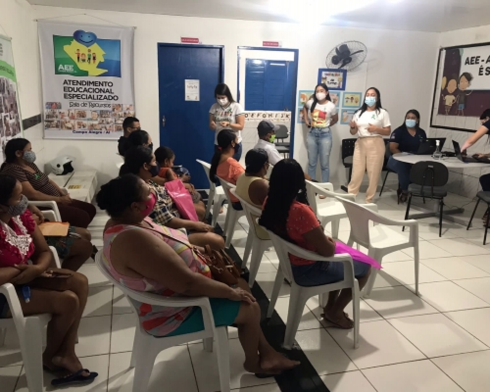CRAS e Cadastro Único promovem atendimento no Espaço Crer e Ser