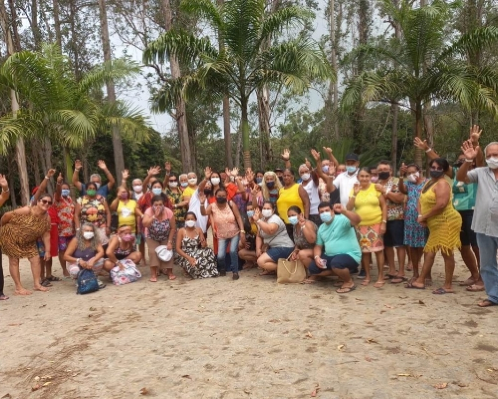 Semana do Idoso: Grupo de Idosos de Campo Alegre participa de dia de Lazer em balneário 