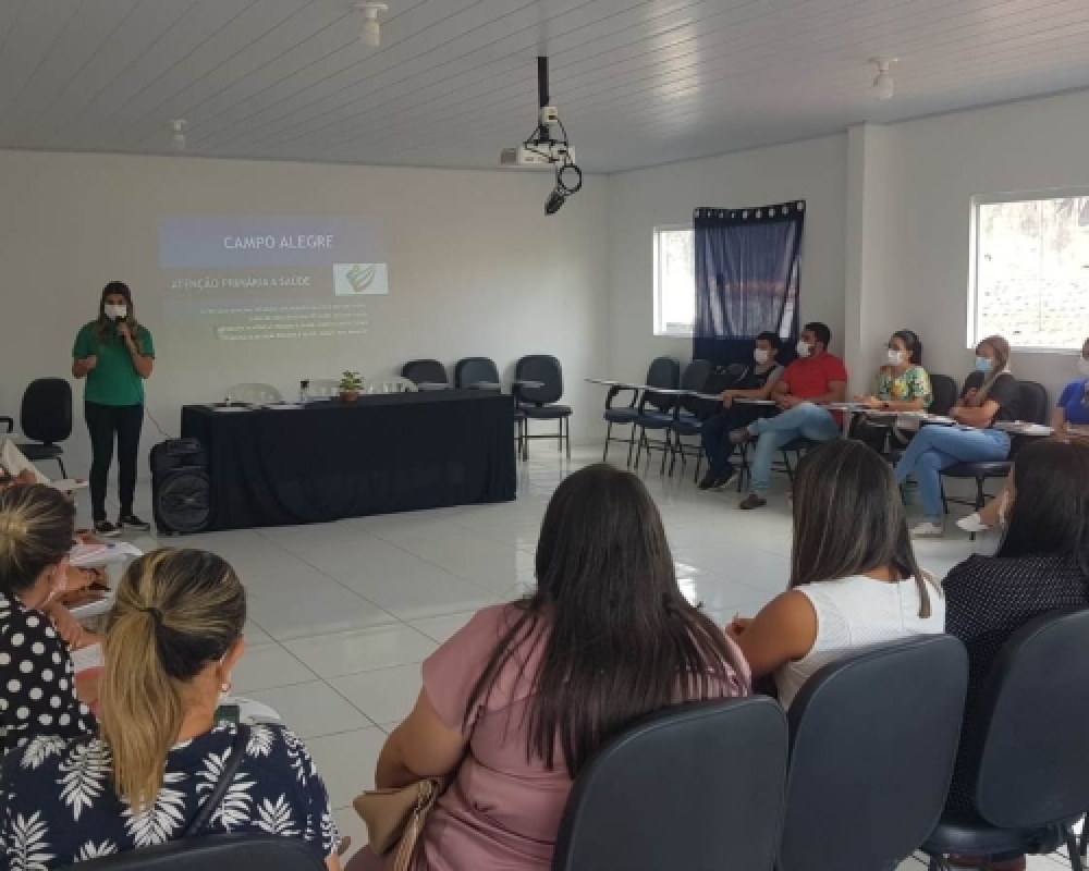 Secretaria de Saúde realiza reuniões com profissionais de enfermagem e direção das UBS