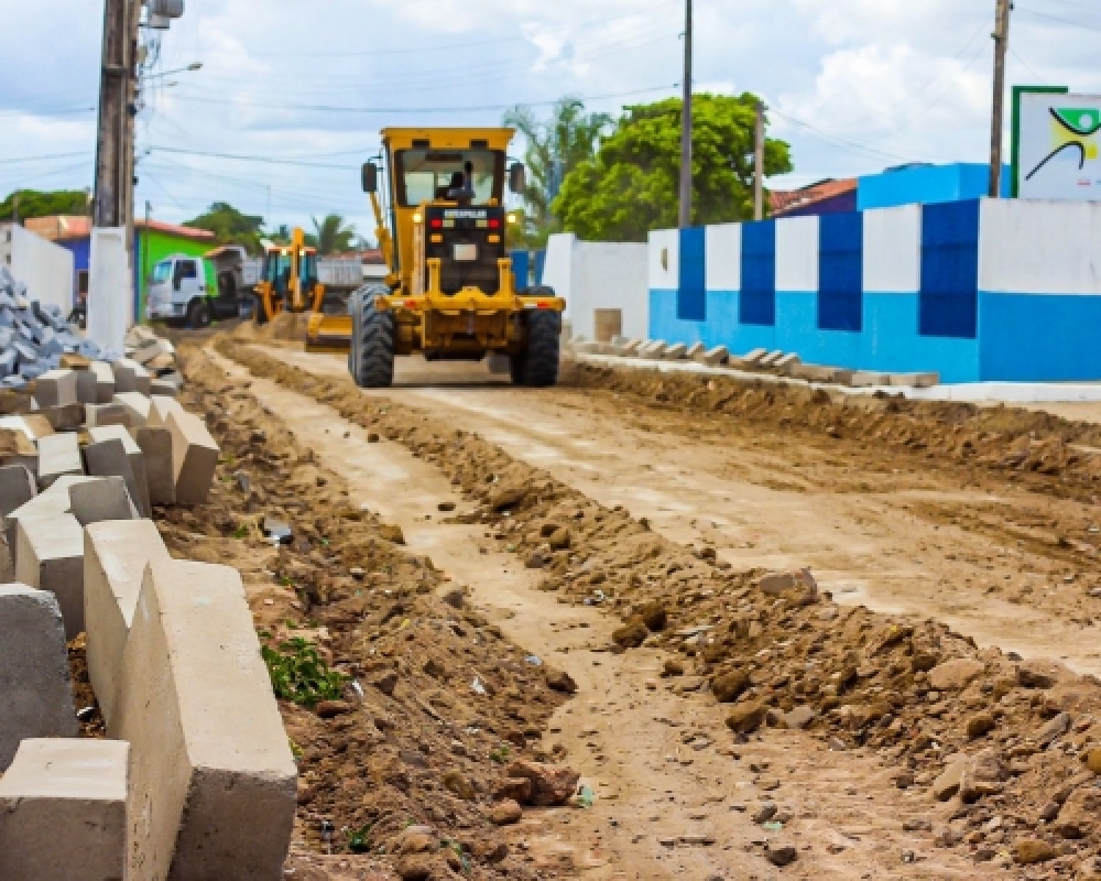 Prefeitura de Campo Alegre inicia a pavimentação de mais ruas através da CODEVASF 