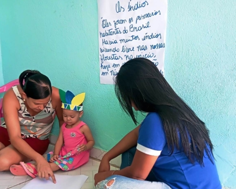 Equipe do Programa Criança Feliz realizou atividade em alusão ao Dia do Índio