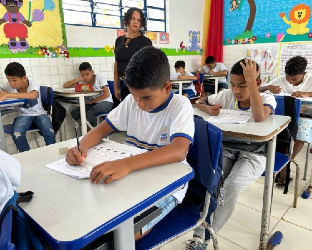 Estudantes dos anos iniciais realizam prova da 1ª Olimpíada mirim da OBMEP