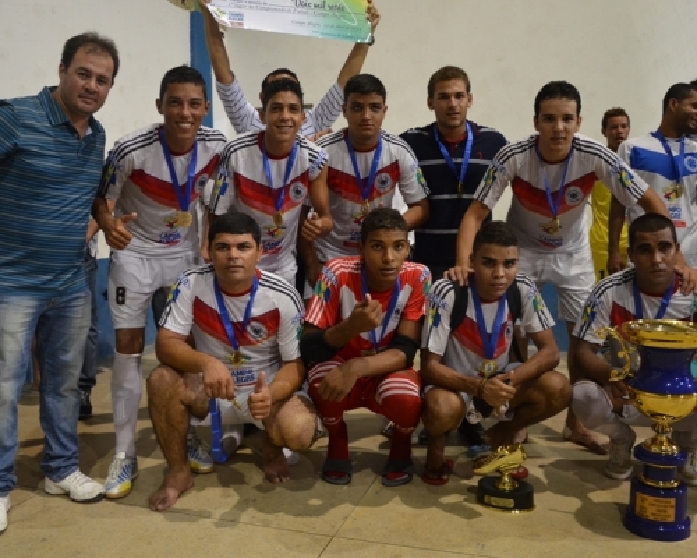 Esporte: Águia Negra aplica goleada e conquista o campeonato municipal de Futsal 2014