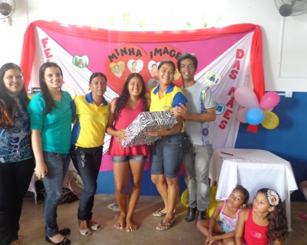 Secretaria de Assistência realiza comemoração para mães atendidas pelo SCFV
