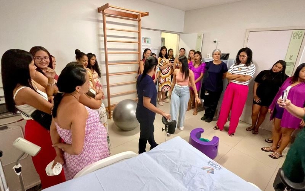 Gestantes acompanhadas pelo CRAS realizam visita à Maternidade da Unidade Mista Senador Arnon de Melo