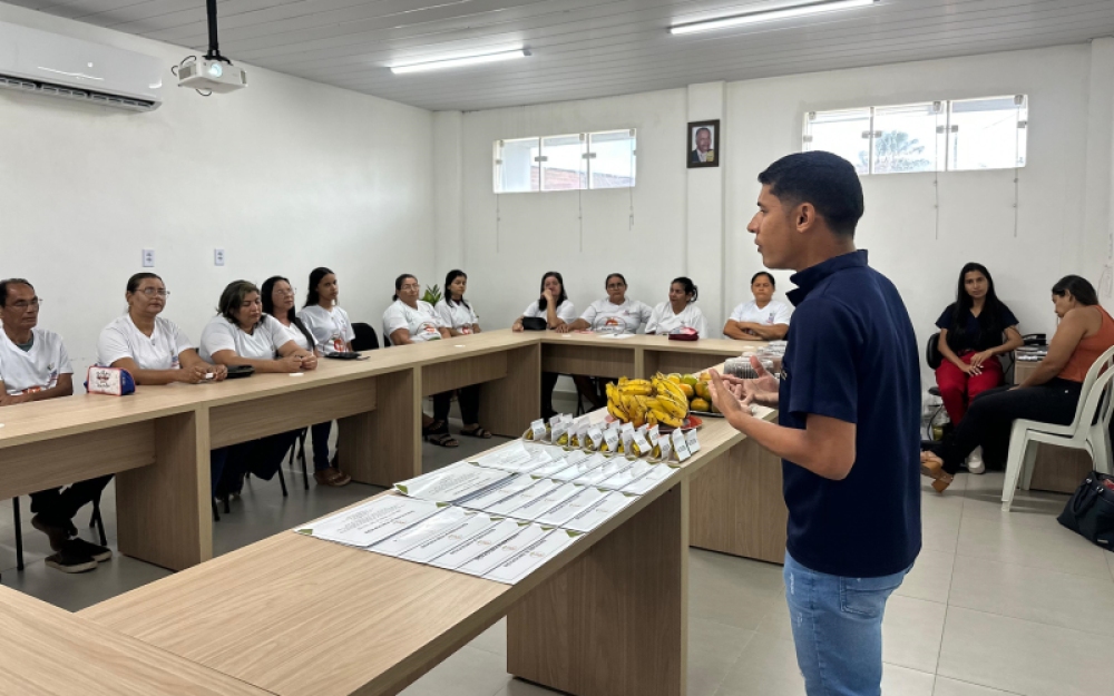 Secretaria de Educação promove Formação continuada para Merendeiras da Rede Municipal de Ensino