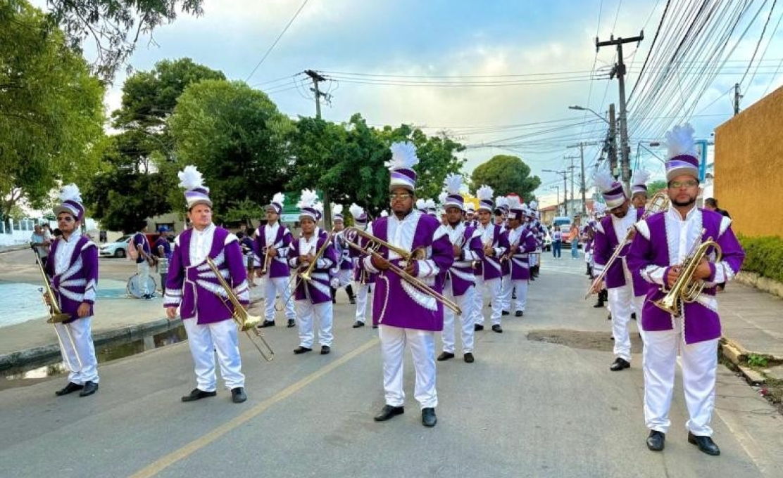 Banda Fanfarra de Campo Alegre representa o município nas comemoraçoes da Emancipaçao Polít...