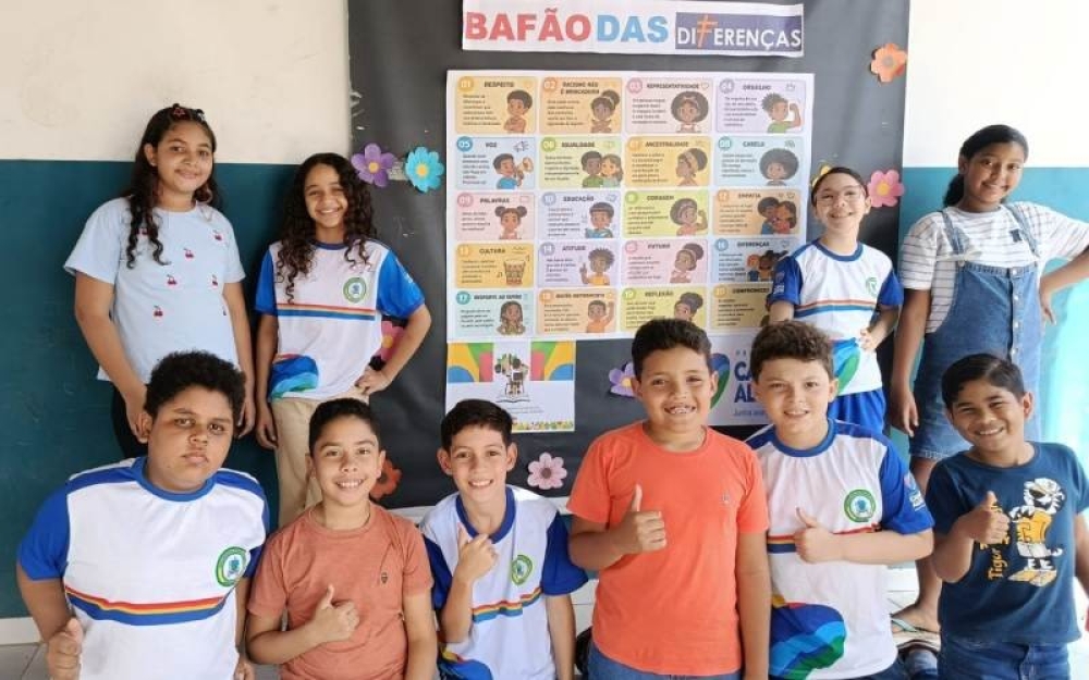 Biblioteca Municipal promove atividade de leitura e reflexão com estudantes da EMEB Miguel Matias
