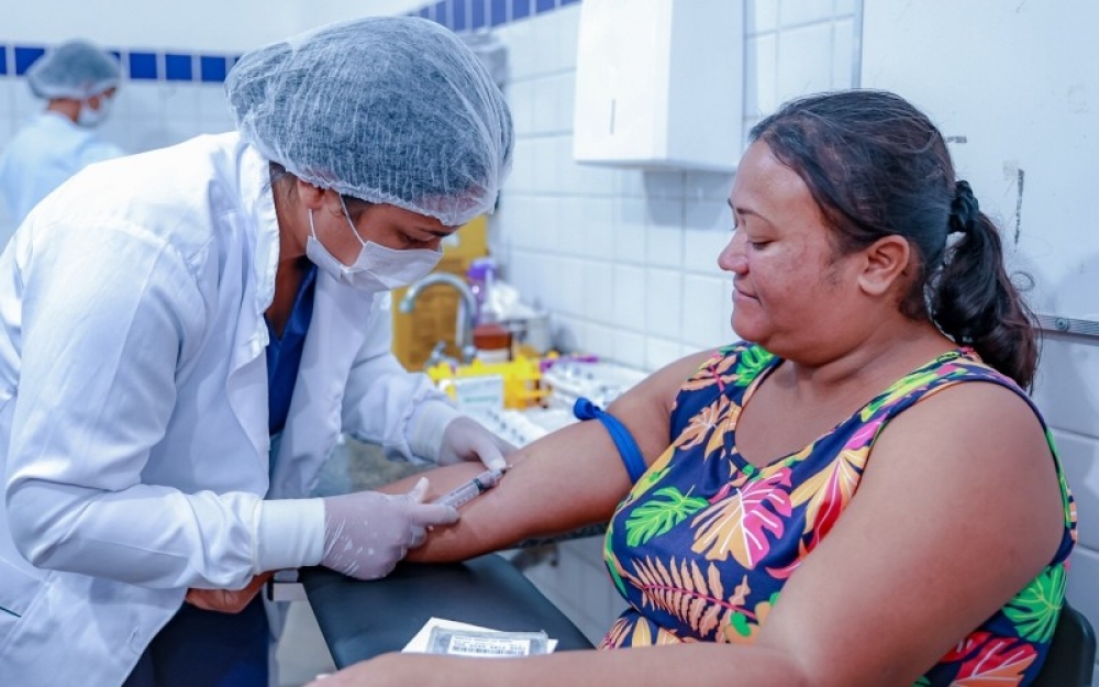 População do Povoado Chã da Imbira receberam vários atendimentos de saúde durante o Prefeitura em Ação