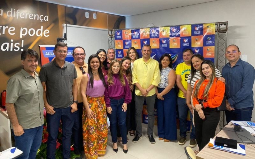 Prefeitura de Campo Alegre realizou a aula inaugural da Escola de Governo visando à capacitação dos servidores municipai