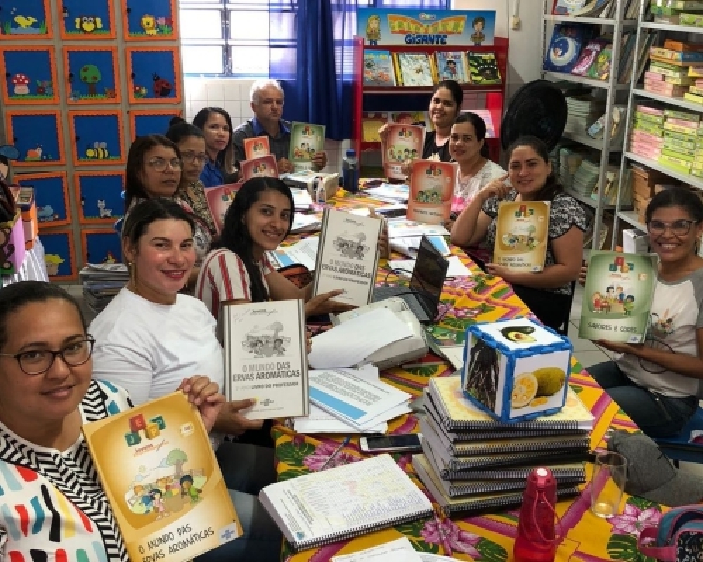 Professores da Rede Municipal concluem curso Jovens Empreendedores Primeiros Passos - JEPP