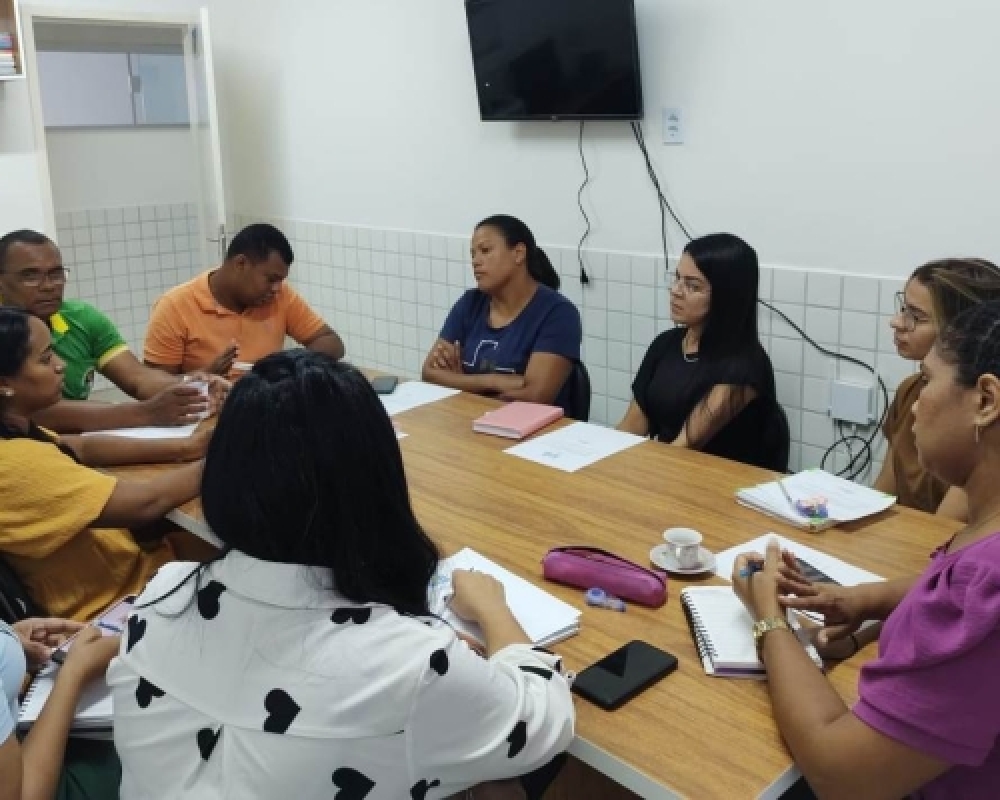 Conselho municipal de habitação debate atividades desenvolvidas pelo setor de habitação 
