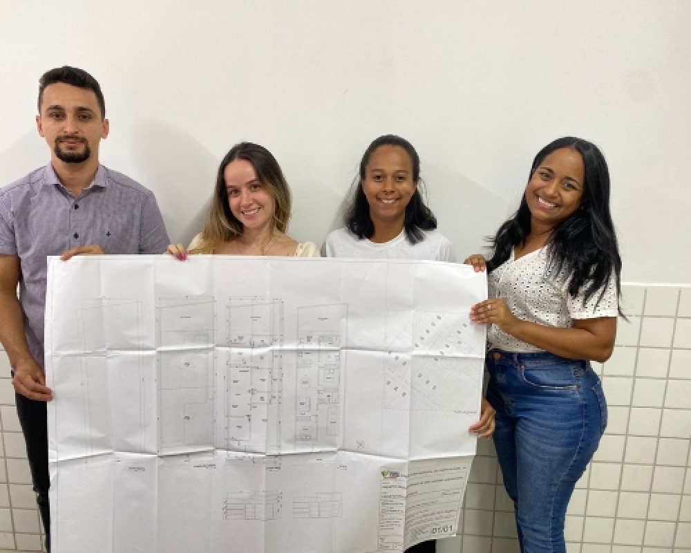 Prefeitura realiza mais uma entrega de projeto do Programa Minha Casa Legal