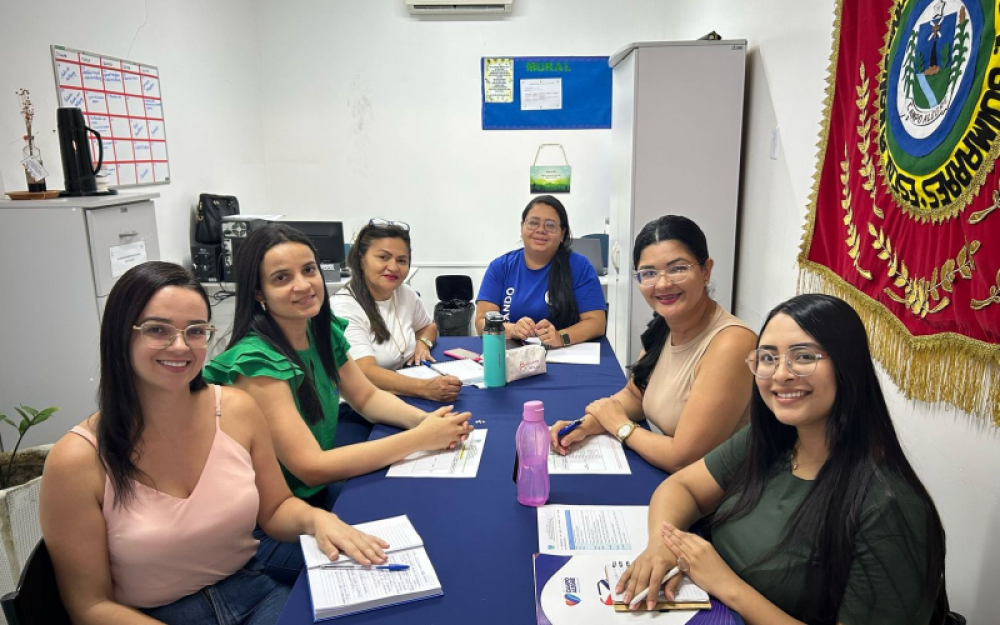 Coordenação do Cadastro Único realiza reuniões com equipes Multidisciplinares da Educação