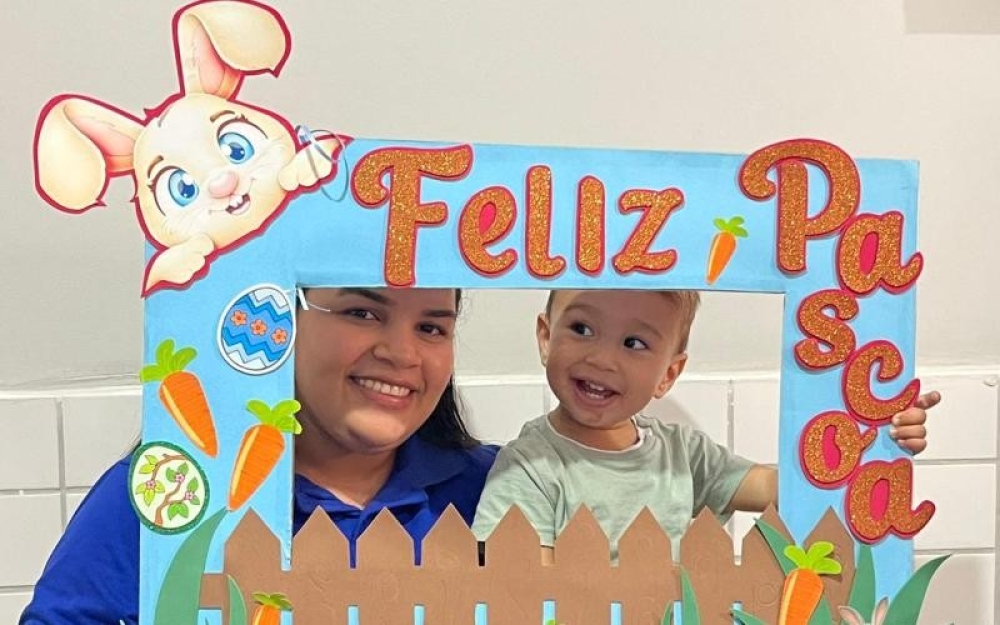 Equipe do Programa Criança Feliz promove oficina de pintura de ovos da pascoa