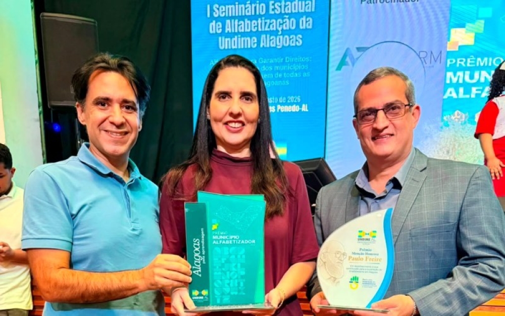 Reconhecimento: Educação de Campo Alegre recebe o Prêmio Município Alfabetizador 2025