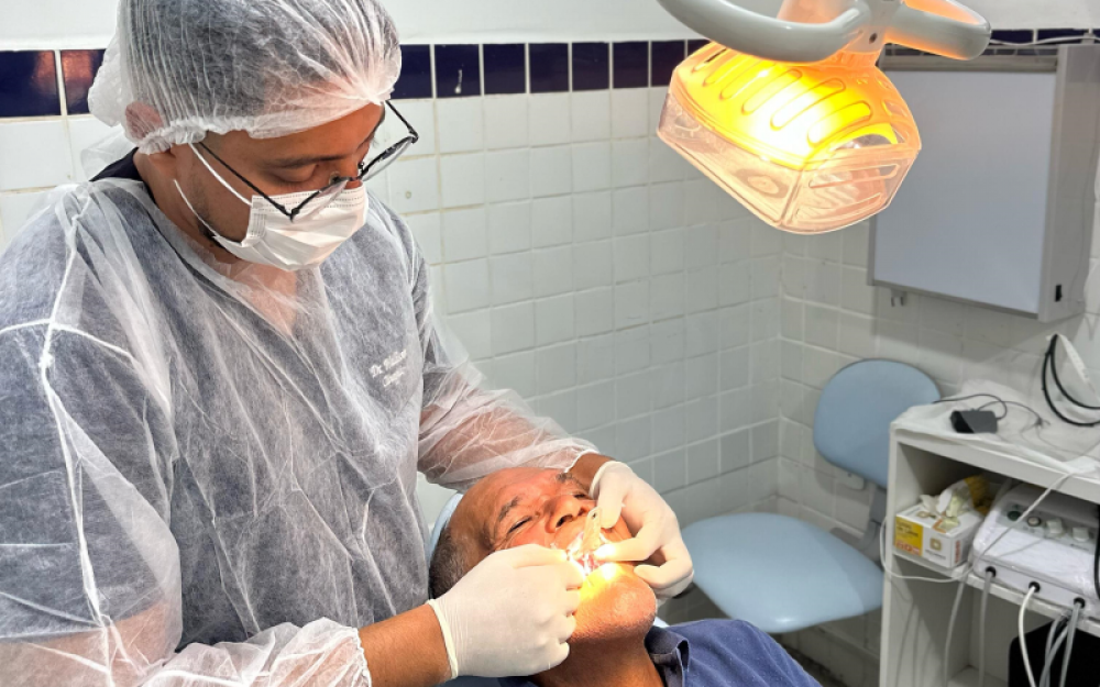 Secretaria de Saúde realiza mutirão para confecção de próteses dentárias no Centro de Especialidades Odontológicas 