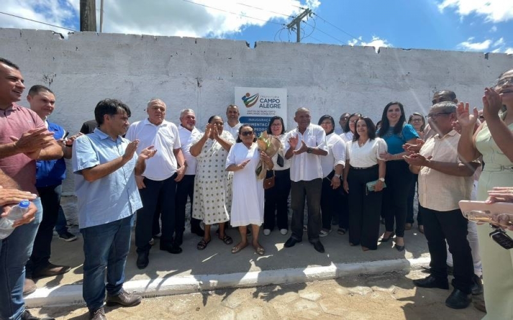 Prefeitura de Campo Alegre realizou a inauguração de mais três ruas pavimentadas 