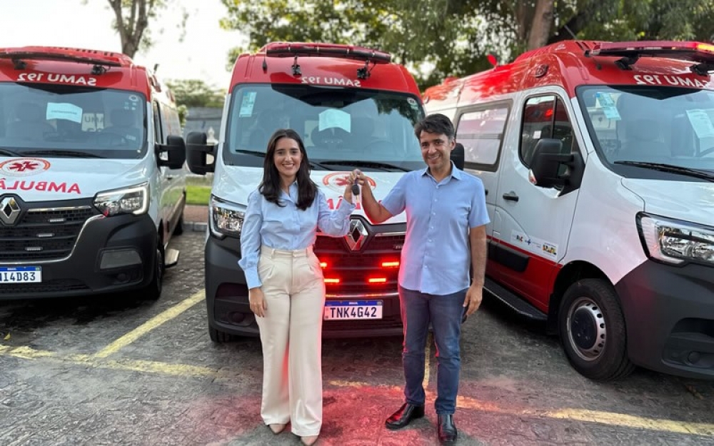 Campo Alegre recebeu nova ambulância para base do SAMU