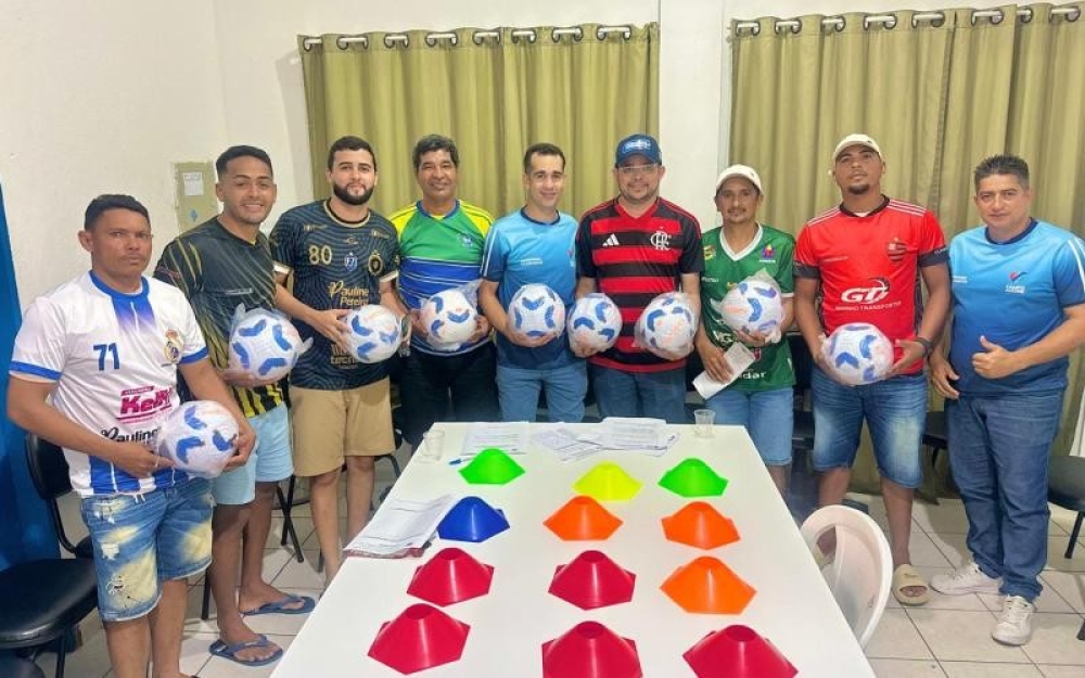 Secretaria de Esportes realizou reunião com as equipes que participarão do Campeonato Municipal de Fut7 2026