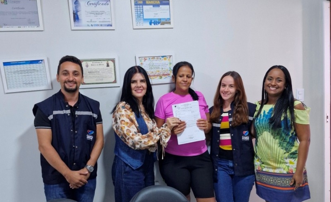 Programa Minha Casa Legal realiza mais uma entrega gratuita de Projeto arquitetônico para cons...